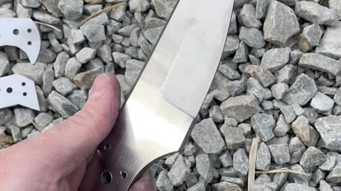 Nitro v stainless knives