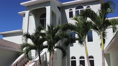 Waterfront Pool Home in Venice Florida