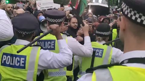 THREE Police officers Injured one with serious facial Injuries at London protest
