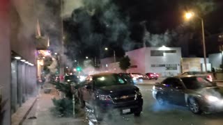 Police Using Rubber Bullets to Stop Looters in LA
