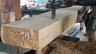 Sawmill Makes Blocks That Amaze
