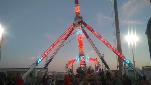 Crazy "Tron" -esque ride: Seaside Heights boardwalk