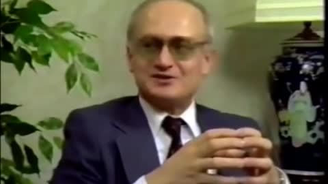 Yuri Bezmenov - Ideological Subversion. KGB Defector Interview. Call of Duty Cold War Trailer 1984