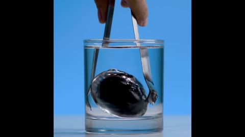 12 Cool Science Tricks That Will Make Your Friends Go "Omg! How?" BY Rumble2Humble