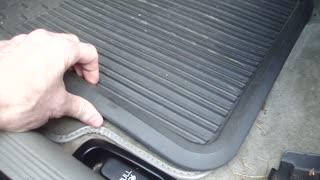 Fitting Universal Vinyl Floor Mats to the Car