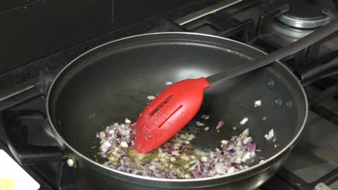 How to Cook Vegetarian Cauliflower Rice