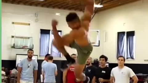 The vertical leap...the dunks...the core strength 😳 this lad is a machine! 🏀