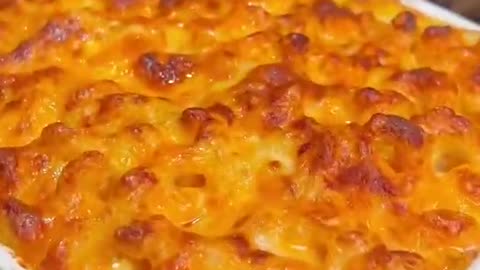 Come and watch the baked macaroni