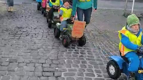 The Most Wholesome Convoy Appears in Support of Widespread Farmer Protests