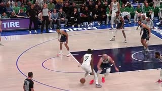 NBA - Jaylen Brown stops on a DIME and hits the pull up 🔥 Celtics-Mavs