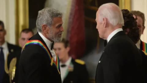 George Clooney YELLS at Biden