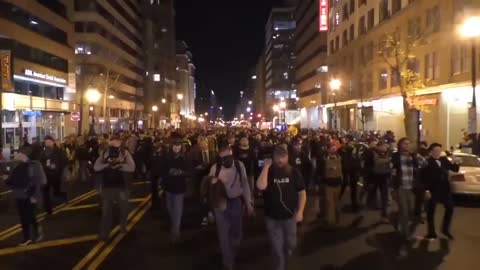 Would love for this many proudboys to sort the streets of every dem city.