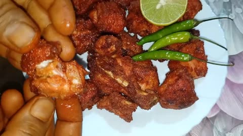 Crispy delicious chicken nuggets _ chicken pakora recipe _ Homemade nuggets