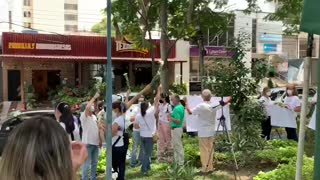 Avanza plantón para apoyar a la Policía en Bucaramanga