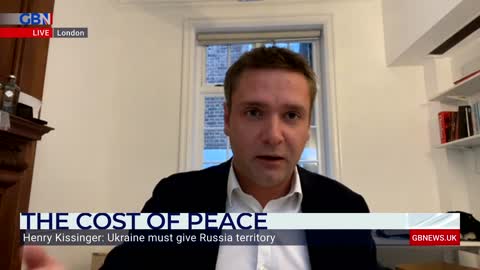 Henry Kissinger at Davos: Ukraine must give Russia territory in the push for peace