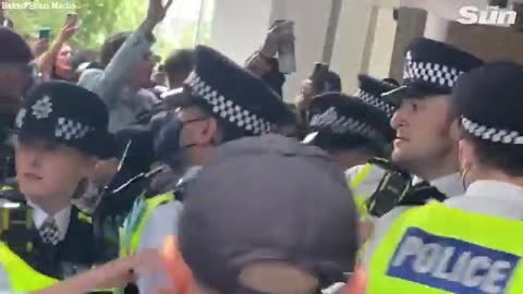 Protestors at BBC headquarters London (9th Aug 2021)