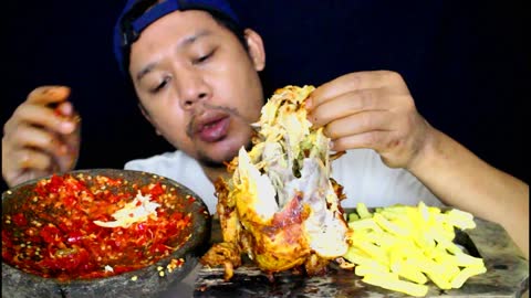 SUPER SPICY - ONE WHOLE SPICY CHICKEN MUKBANG | MUKBANG INDONESIAN FOOD!!