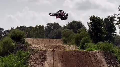 Ken Roczen Tossing Fat Whip | IG:kenroczen94