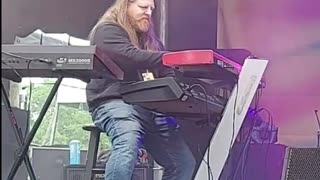 Keyboards (The Ain't Sisters) - LIVE @ 420Fest (Short)