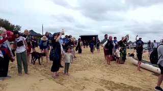 Climate activists block Australian coal port