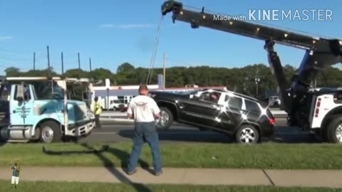 Repos and Towing Fails All Caught On Camera _ Lifting Vehicles Goes Wrong