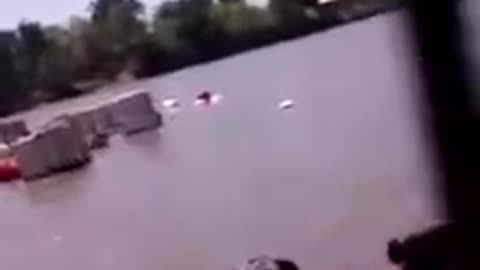 Video: angustioso rescate de pasajeros en accidente fluvial en Magangué