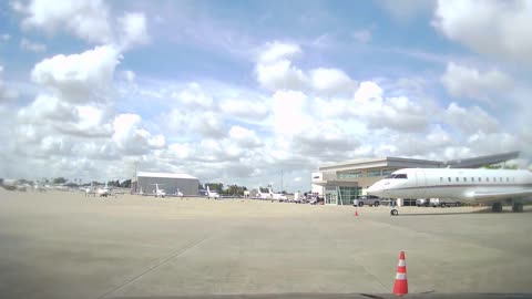 Palm Beach International Airport Private Jet arrival 2.On music "Fiesta de la Vida".