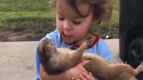 Just a girl singing to her prairie dog.. 😊❤️