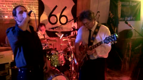 Band 66 City Plays the Doors