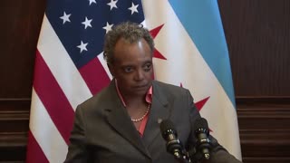 Lori Lightfoot: "I don't think I need to dignify your comments"