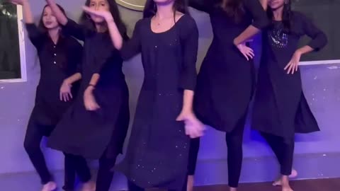 Hot sexy babes dancing