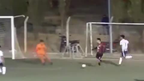 He prepared his own position and scored a legendary goal