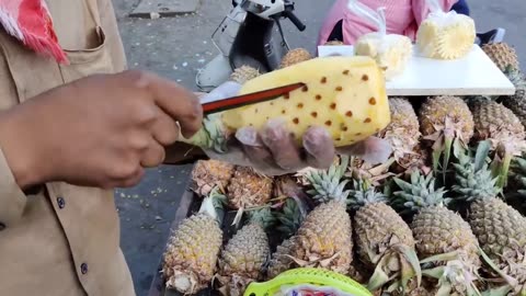 Pineapple Cutting Technique _ Amazing Fruits Cutting Skills _ Indian Street Food