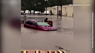 Police officer saves motorist in New Jersey floods
