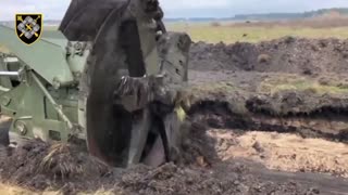 🇺🇦 Ukraine Russia War | UAF Uses MDK-3 Engineering Vehicle for Trench Digging and Fortificatio | RCF