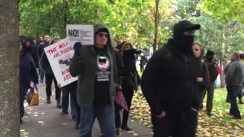Nov 4 2017 Portland 1.1 Antifa marching at the 'Antifa apocalypse' event