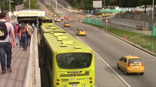 Usuarios de Metrolínea denunciaron demoras en rutas durante el día sin carro en Bucaramanga