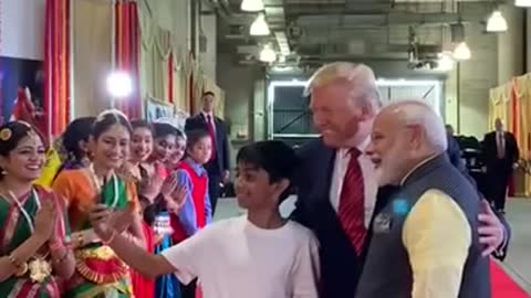 Donald Trump & PM Modi With A Group Of Young People