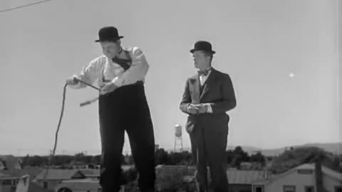 Hog Wild - Laurel and Hardy