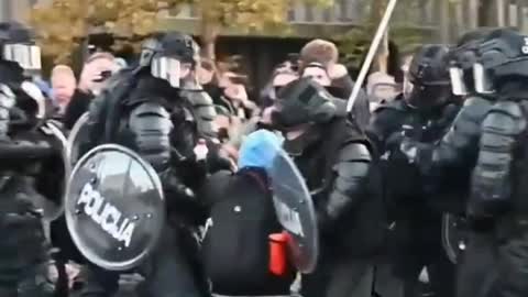 Slovenian Police Brutality on Protestors Protesting Against Green Pass in Ljubljana