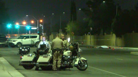 Suspected DUI driver hits, kills woman trying to move broken-down car on Las Vegas road