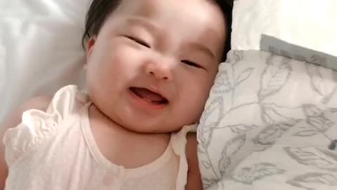 angel smile: newborn