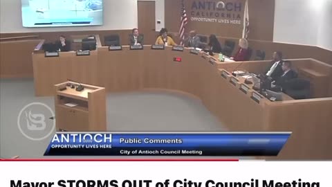 Mayor ERUPTS at Citizen, All Hell Breaks Loose at Council Meeting (VIDEO)