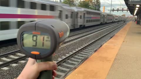 NJT & Amtrak 60 FPS: High Speed Action @ North Elizabeth With Speed Radar!