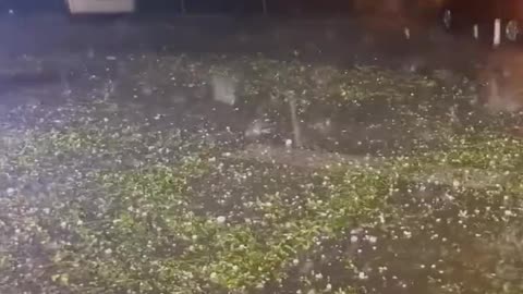 Heavy hails falling in Round Rock, Texas, USA