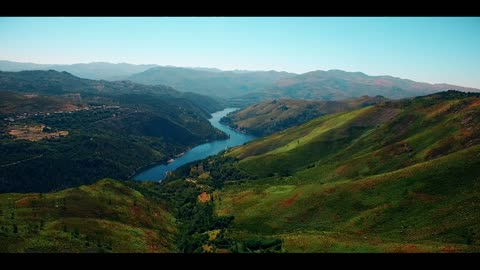 God's point of view, overlooking the mountain