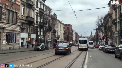 Emboldened rioters attack police vehicles in Brussells