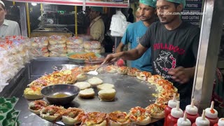 BURGER MAKING Super Fast Cooking Skills Egg Anda Shami Bun Kabab Street Food of Karachi Pakistan