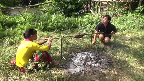 Primitive Fishing Skills Catch Big Fish By Hand At River - Cooking Fish Eating Delicious