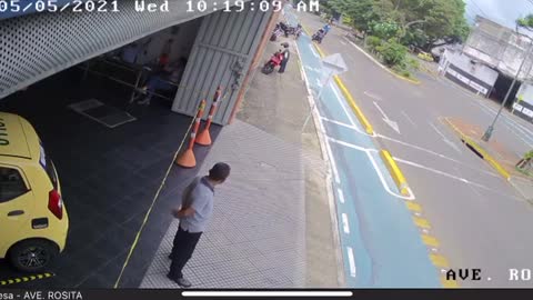 La muerte de ‘Andy’ en Bucaramanga quedó grabada en un video